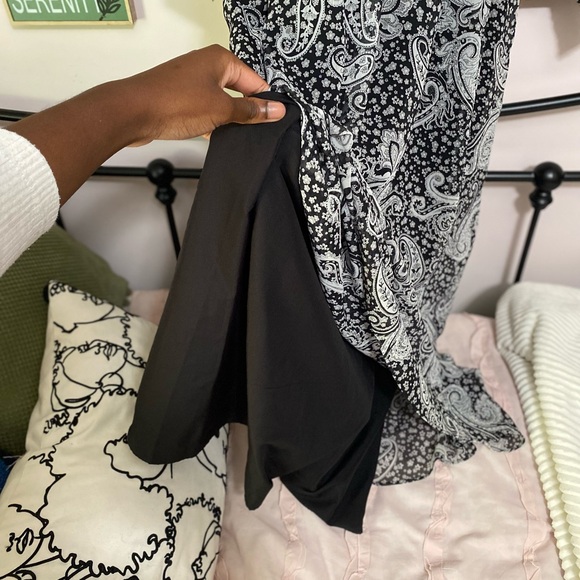 ☽ Paisley Dress - Picture 5 of 6